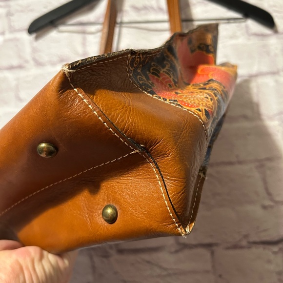 Patricia Nash Exotic Island Gold Leather Floral Tote Bag - Picture 6 of 13
